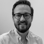 tom lynam headshot blog image    